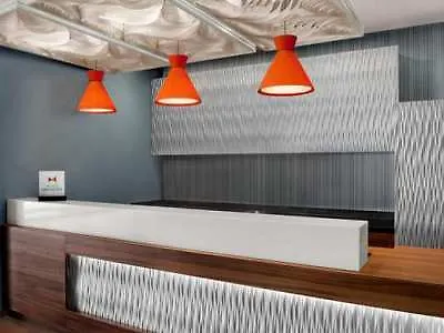 塞维利亚希尔顿花园酒店 酒店