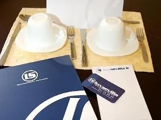 아파르타멘토스 럭스세빌 팔라시오 * 세비야