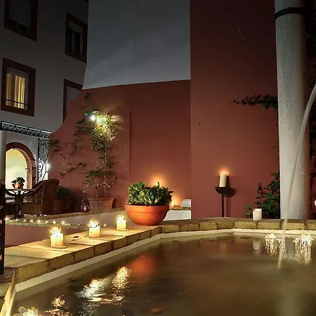 Hotel Murillo Reinoso 2*