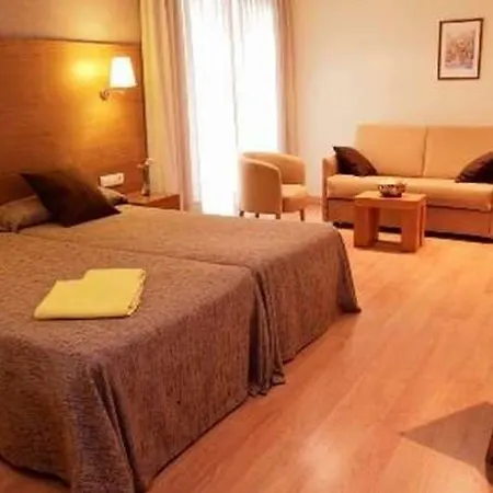 Don Paco Hotel 3*