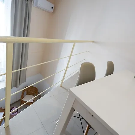 Apartment Diaber Gerona 22 *