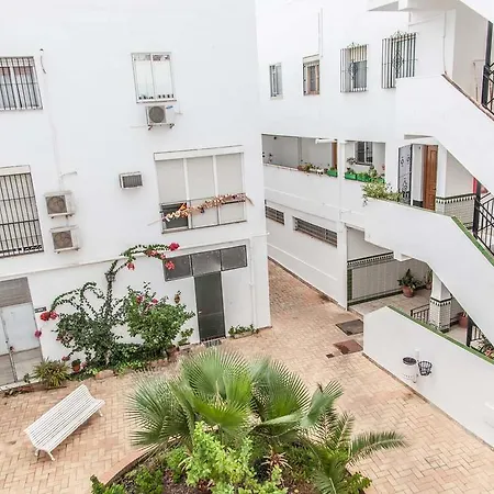 Cozy 1br Recently Renovated In Centre