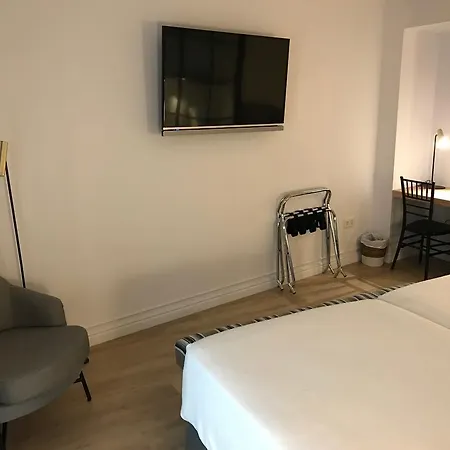 Hom Apartment