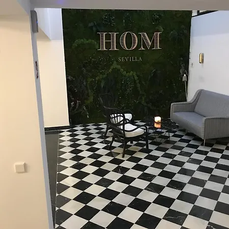 Hom Apartment