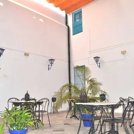 Casual De Letras Hotel Seville