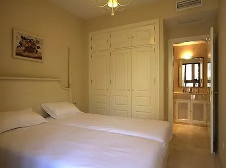 Apartamento At Apartamentos&vtv Conde De Torrejón 10 *
