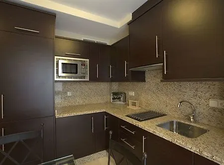 At Apartamentos&vtv Conde De Torrejón 10 * Sevilha