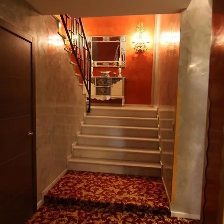 Palace Hotel