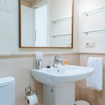 At Apartamentos&vtv Conde De Torrejón 10 * Sevilla