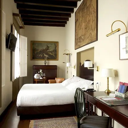 Hotel Casas De El Arenal 4*