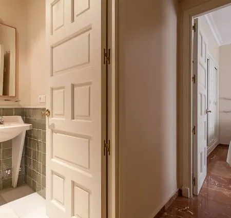 Plaza Nueva Apartment Seville