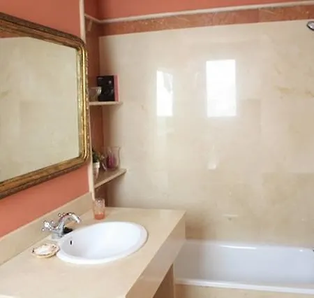 Plaza Nueva Apartment *