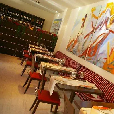Lux Sevilla Apartment *