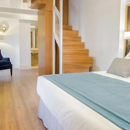 Halo Boutique Hotel 4*