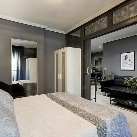 Holi-rent Gran Poder Seville