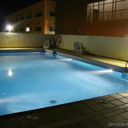 Lux Sevilla * Bormujos