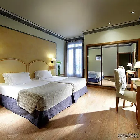 Hotel Eurostars Regina 3*