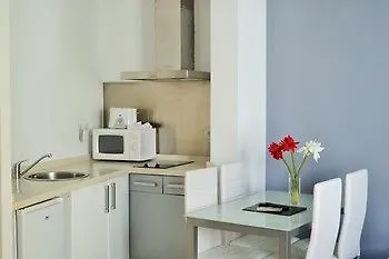 Apartment Mariano De Cavia *