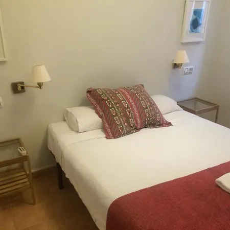 Hotell Redes 2*