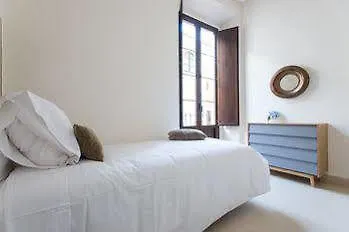 Hotel Q&q Cathedral 3*