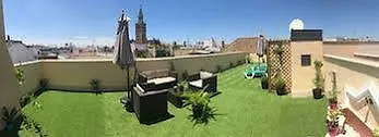 Hotel Q&q Cathedral 3*