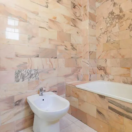 Apartment Maravilloso Duplex En Escoberos Seville