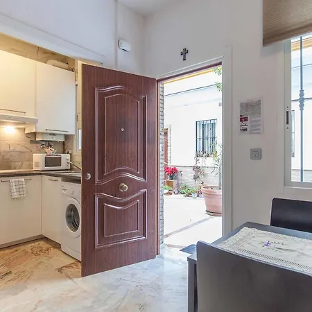 Apartment Maravilloso Duplex En Escoberos Seville