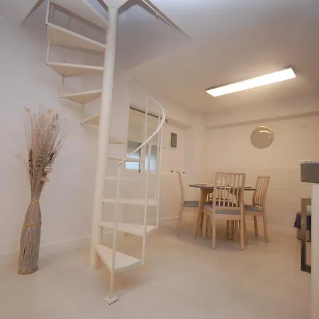Apartamento Holi Rent Salmedina