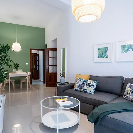 Apartment Diaber Gerona 22 *