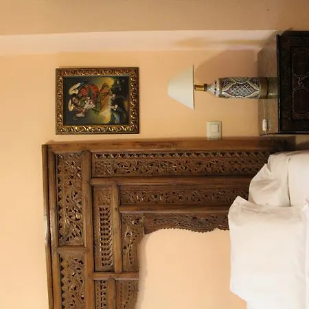 מלון Casa Imperial 4*