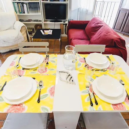 Casa De Las Golondrinas Apartamento *