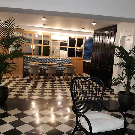 Hom Apartment