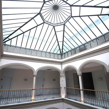 Petit Palace Marques Santa Ana Szálloda 4*