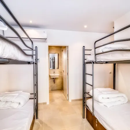 Auberge de jeunesse A2c (adults Only)