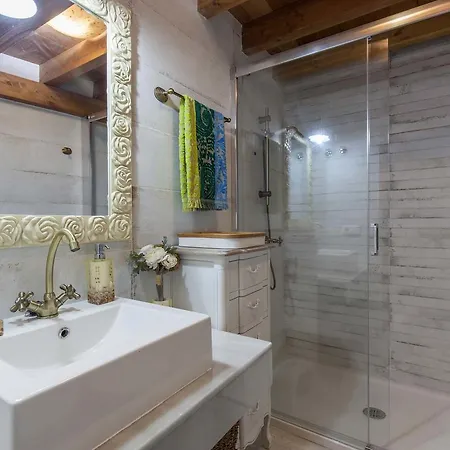 Loft / Duplex With Charming Historic Center. Wifi * Seville