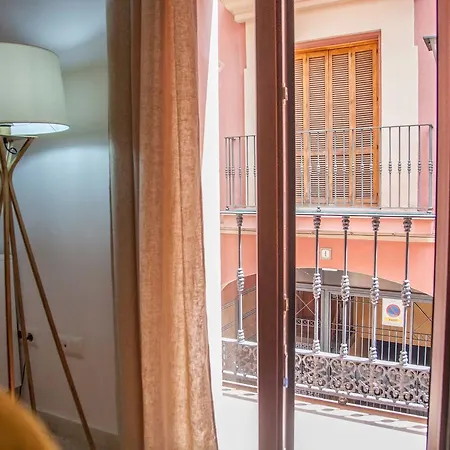 Loft / Duplex With Charming Historic Center. Wifi