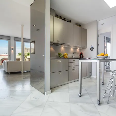 Apartamento Puerta Del Leon Sevilla