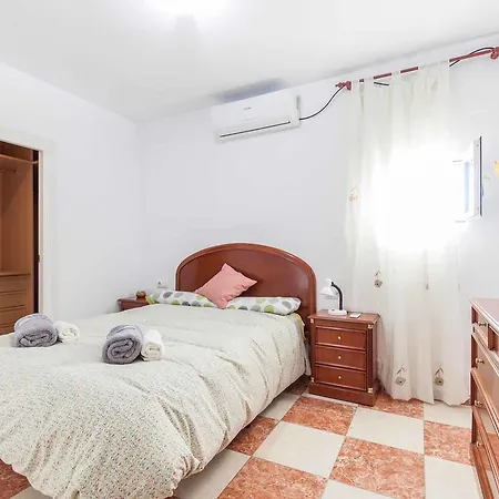 Apartment Muro De Navarros Seville
