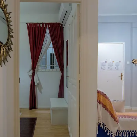Apartamento Recaredo Apartment *