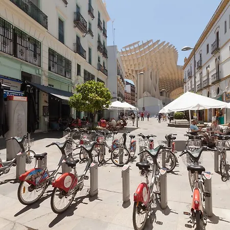 Aparbel Encarnacion - Jeronimo Hernandez Apartment Seville