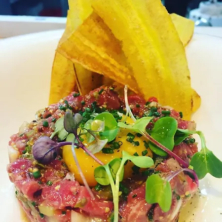 The Corner House 3* סביליה