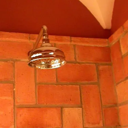 Hotel Nuea Giralda
