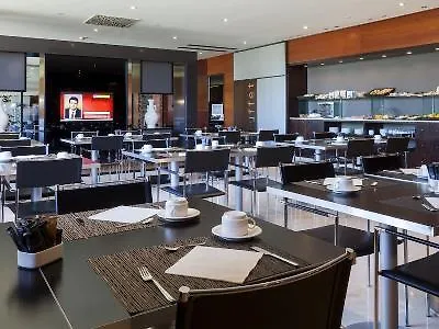 Hotel Ac Forum By Marriott 4*