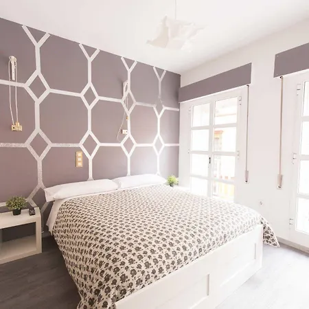 Boutike Guesthouse Севилья