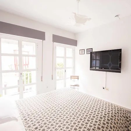 Boutike Guesthouse Гостевой дом 2*