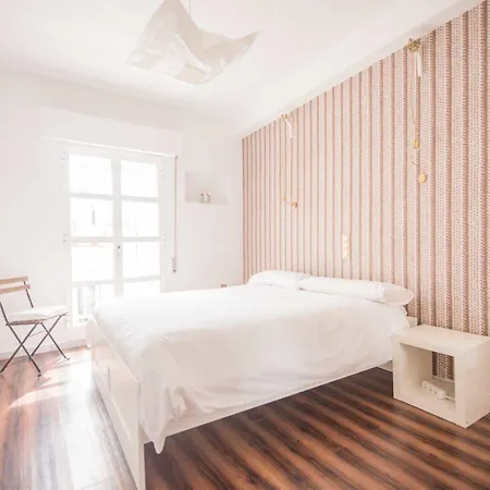 Boutike Guesthouse Гостевой дом 2*