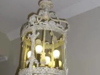Le Petit Paris Πανσιόν Σεβίλλη