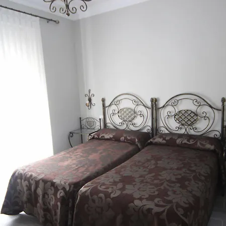 Roma Casa de hóspedes 2*