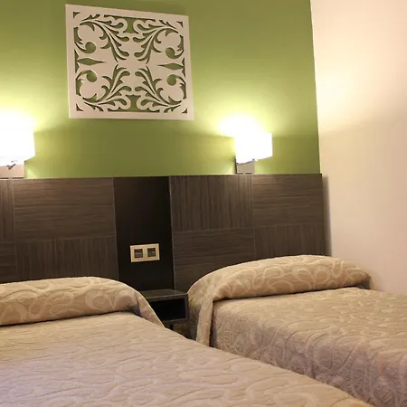 Hotel Venecia 3*