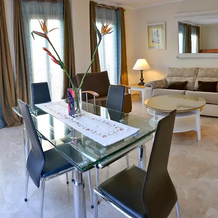 Apartment Apartamentos Sevilla *